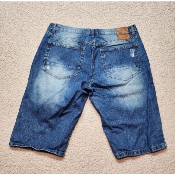 Refuel Light Wash Distress Holes/Rips Denim Men's Shorts  Blue Size 38 - Picture 6 of 8